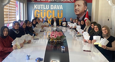 AK Gebze'de, kadınlardan 400 yeni üye!