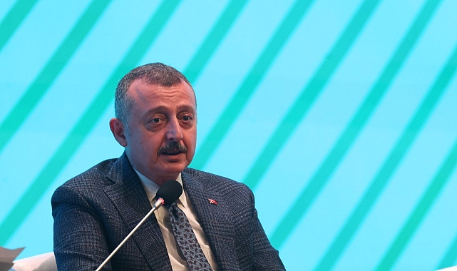 Büyükakın: İnsan kaynağınız yetişmemişse dünya ile rekabet edemezsiniz