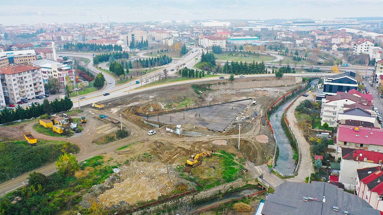 Gölcük Yeni Terminal'de temel hazırlığı