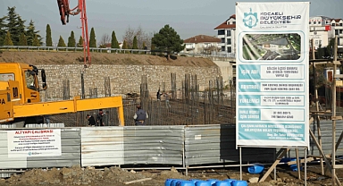 Gölcük Yeni Terminali'nin temel betonu atılıyor