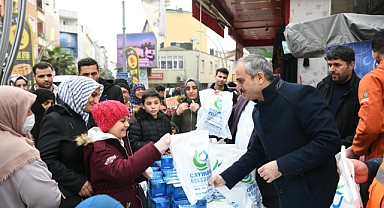 Çiftçi’den vatandaşlara kandil simidi