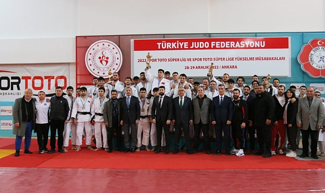 Kağıtspor, judoda süper lige yükseldi