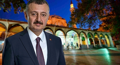 Regaib Kandili'ni tüm insanlık için bir fırsat bilmeliyiz