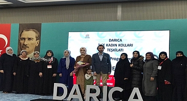 Yeniden Refah Partisi Darıca Kadın Kolları yeni üyeleriyle kahvaltı programında buluştu