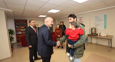 Başkan Büyükgöz’den ilk ziyaret; Gebze’deki Misafir Depremzede Ailelere