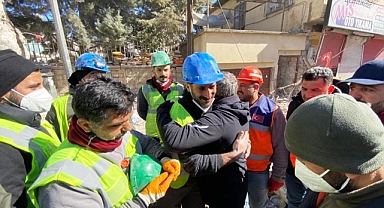 Başkan Şayir, gözyaşlarına hakim olamadı!
