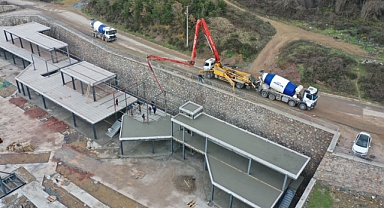 Gölkay Park yeni görünümüne adım adım ilerliyor