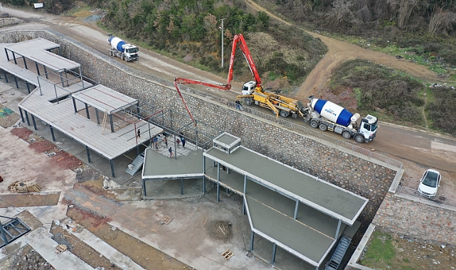Gölkay Park yeni görünümüne adım adım ilerliyor