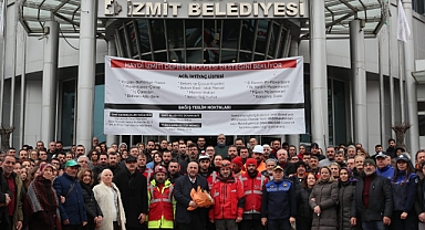 İZBAK Kahramanları İzmit’e döndü