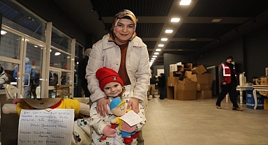 Minik Elif herkesi duygulandırdı “Deprem çocuklarından, deprem çocuklarına