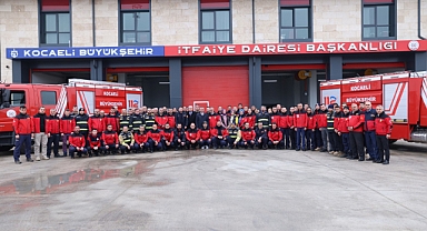 Başkan Büyükakın, Türkiye ve Kocaeli'nin kahramanlarını ziyaret etti