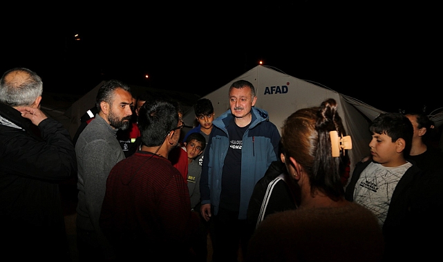 Başkan Büyükakın: Yaralarımız sarılana kadar Hatay'dayız