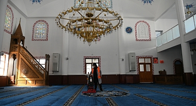 Camilerde Ramazan öncesi temizlik yapıldı