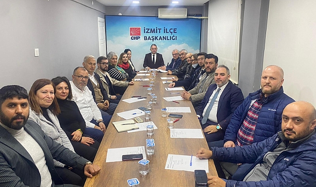 “Halkımızın kaderini ve Cumhuriyetimizin istikbalini tek adamın isteklerine bırakmayacağız”