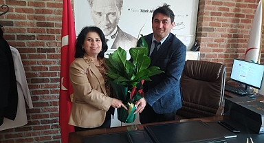 İzmit Belediyesi, sağlık emekçilerinin 14 Mart Tıp Bayramını tebrik etti