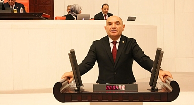TARHAN: “İktidar giderayak botaşı parçalıyor”
