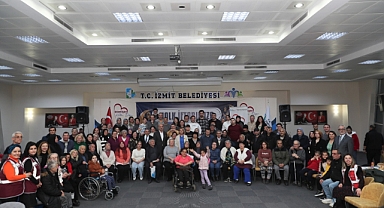 Başkan Hürriyet, iftar sofrasını engelli dernekleriyle paylaştı