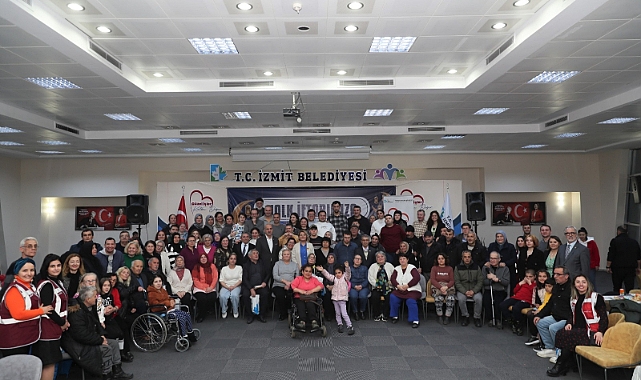 Başkan Hürriyet, iftar sofrasını engelli dernekleriyle paylaştı