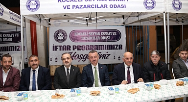 Büyükakın pazarcı esnafı ile iftarda buluştu