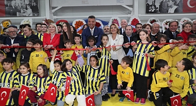 Saran Group 24. Atatürk Spor Salonu’nu ‘Spor Kenti İzmit’te’ görkemli törenle açtı