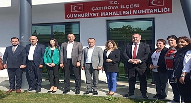 Serap Çakır, Çayırova’da esnaf ve muhtarları ziyaret etti