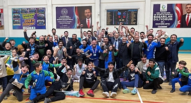 Çayırova Belediyesi yarı finalde