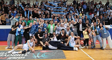 İzmitli periler finalde!