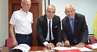 ÖZEL YÜZYIL GEBZE HASTANESİNDEN EMEKLİLERE YÖNELİK SOSYAL SORUMLULUK ÇALIŞMASI