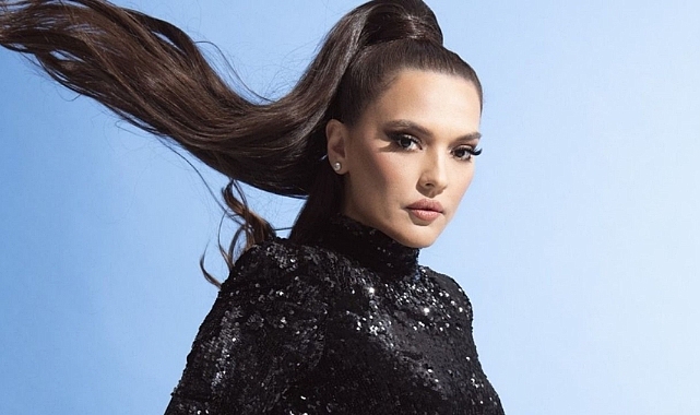 DEMET AKALIN KONSERİ PAZAR GÜNÜ ALAETTİN KURT STADINDA