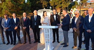 Başaran ailesini mutlu gününde yalnız bırakmadılar
