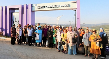 Başkan Hürriyet İzmit’in çınarlarıyla 5 çayında buluştu