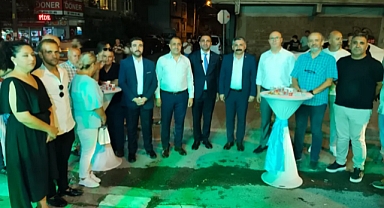 (DEVA) Partisi Gebze , 30 Ağustos Zafer Bayramı dolayısıyla coşkulu bir kutlama etkinliği gerçekleştirdi