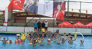 İzmit Belediyesi portatif yüzme havuzu açıldı