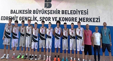 Kocaeli il karması basketbol takımlarımız yarı finalde
