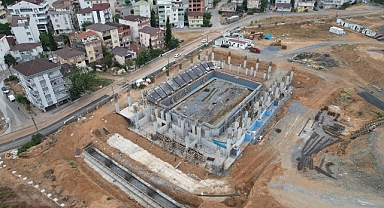 Yeni spor salonu yükseliyor