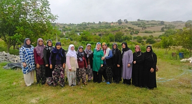 AK Kadın Gebze’den köylere çıkarma