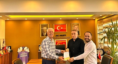 BEKİR SAVAŞ, AK KADROLARA KATILDI