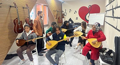 Dilovası’nda bağlama kursları başlıyor