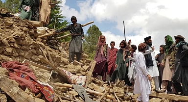 Afganistan’daki depremde can kaybı artıyor
