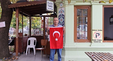 Cumhuriyetin 100. yılında Kocaeli kırmızı beyaz