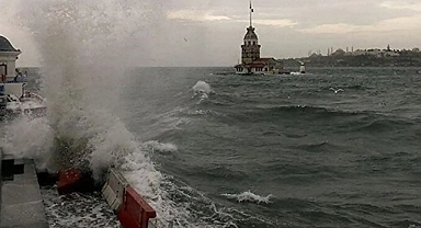 İstanbul Valiliğinden fırtına uyarısı