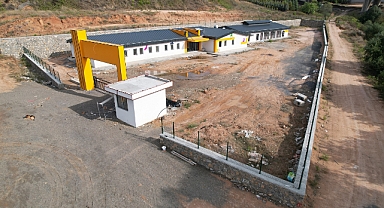 Sokak hayvanları rehabilitasyon merkezi gün sayıyor