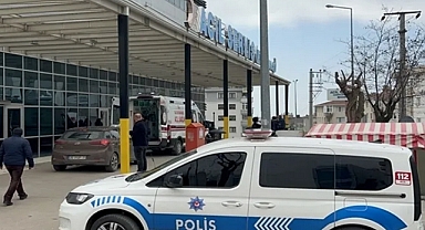 Tartıştığı eşini bıçakladı