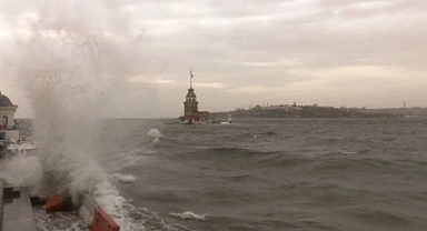 AKOM'dan İstanbul için fırtına uyarısı