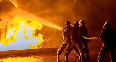 Belarus'ta devlete ait petrol depolama tesisinde yangın
