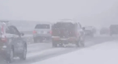 Bolu Dağı'nda kar yağışı tipiye dönüştü