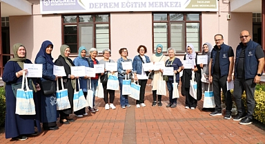 Büyükşehir'den işaret diliyle deprem bilinci