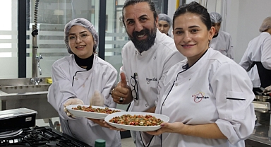 Gebze Beyaz Kalpler öğrencilerinin 10 parmağında 10 marifet var