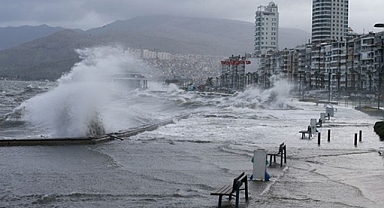 İzmir için fırtına uyarısı