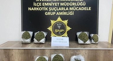Şanlıurfa'da uyuşturucu operasyonu: 3 gözaltı